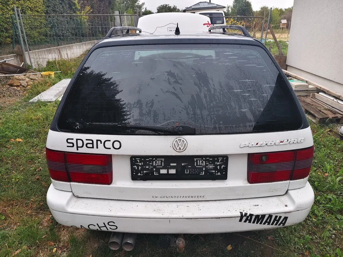Volkswagen Passat 1995 photo 3