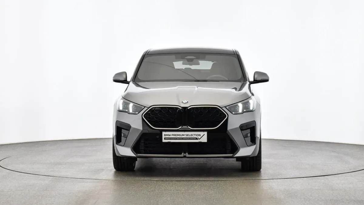 BMW X2 2025 photo 2