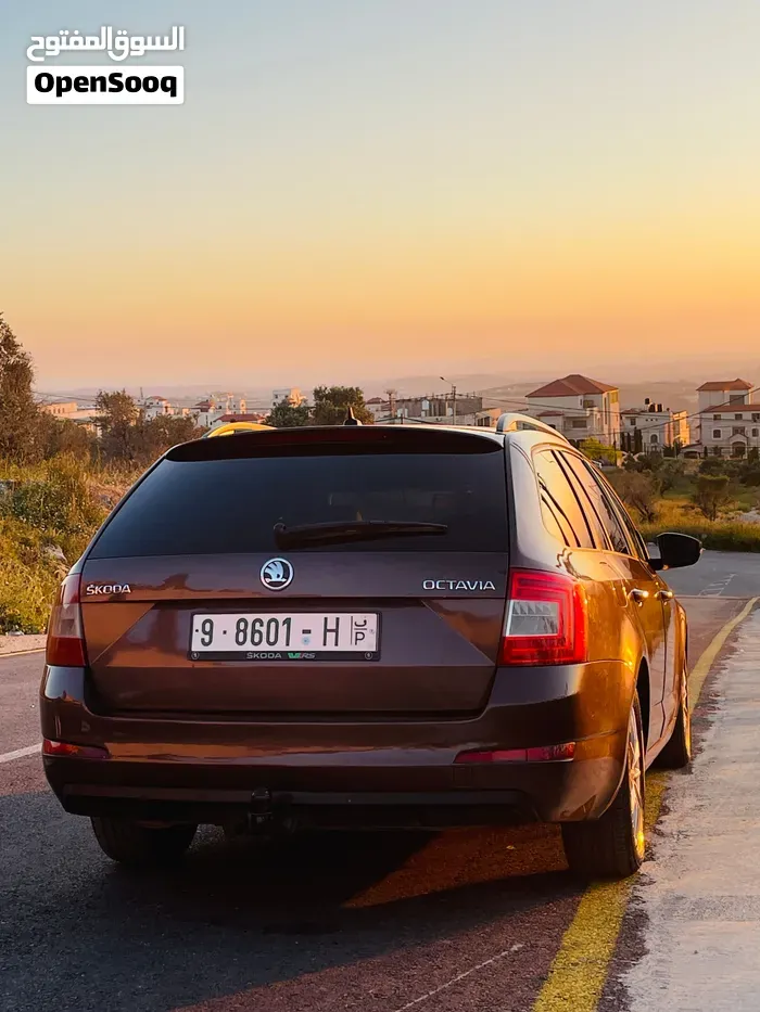 Skoda Octavia 2013 photo 2