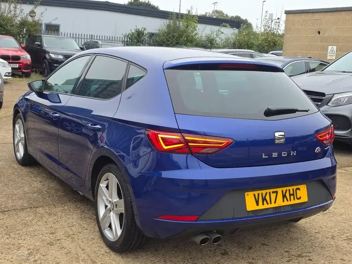 Seat Leon 2017 photo 2