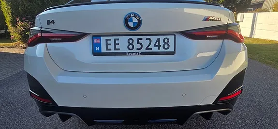 BMW I4 2023 photo 4
