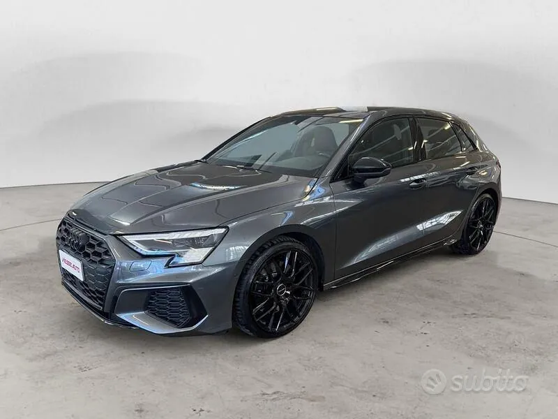Audi S3 2023 photo 2