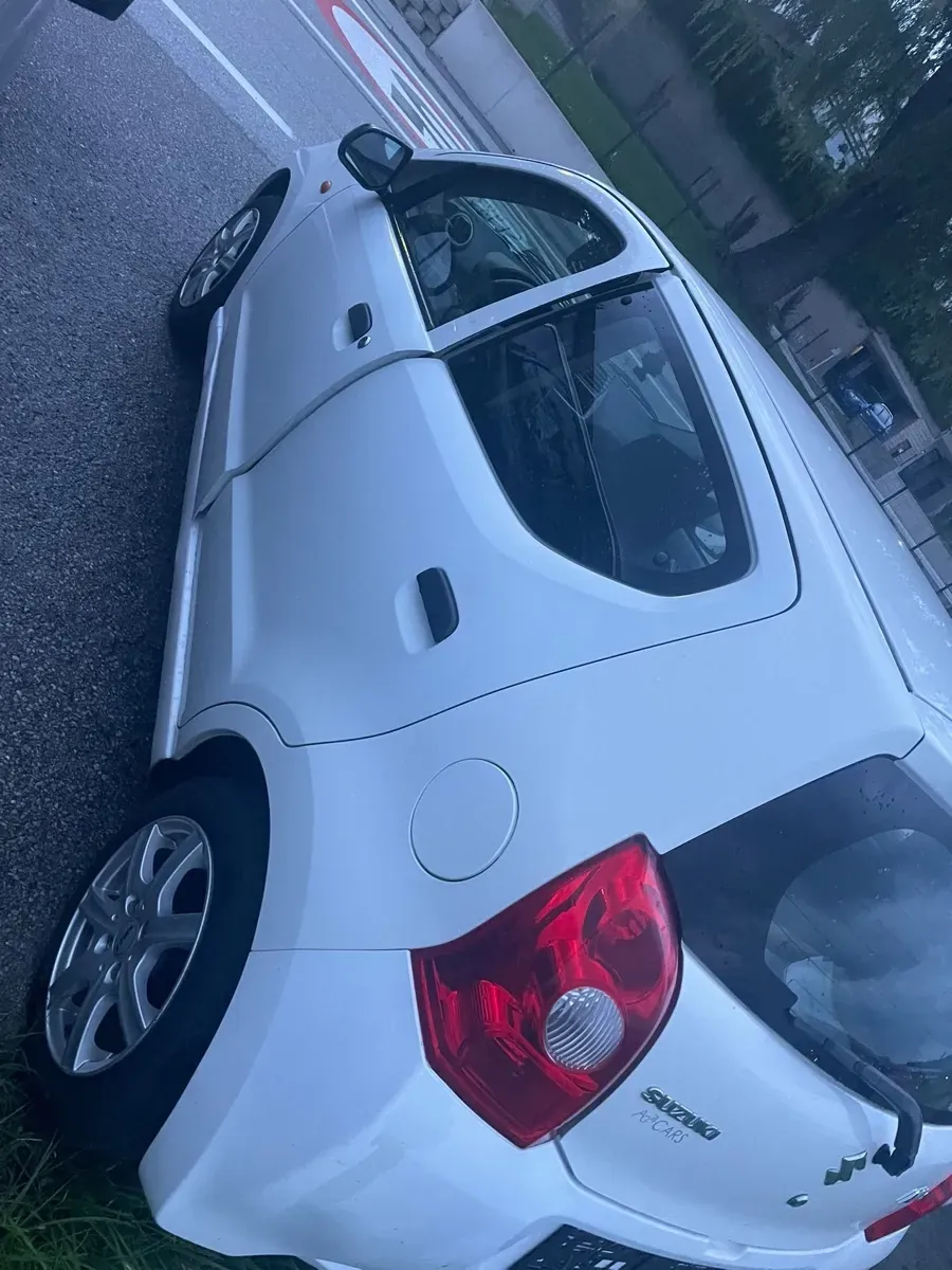 Suzuki Alto 2009 photo 3