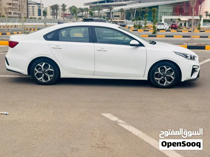 Kia Forte 2020 photo 4