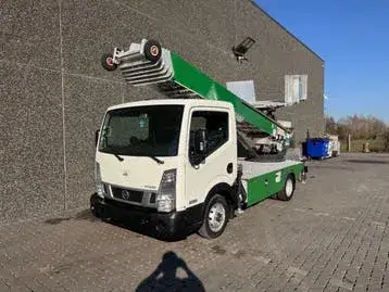 Nissan Cabstar Nt 400