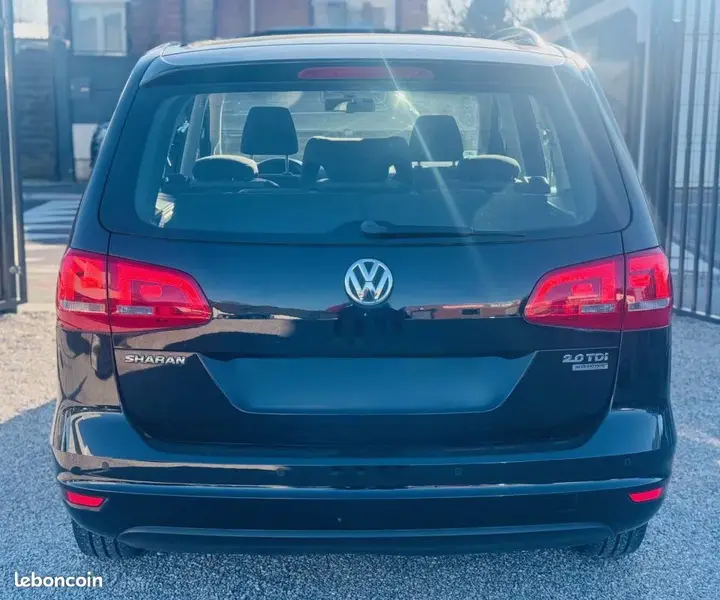 Volkswagen Sharan 2012 photo 3