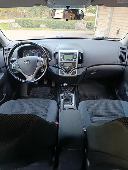 Hyundai I30 2010 photo 5