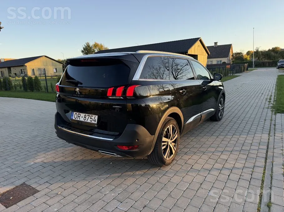 Peugeot 5008 2018 photo 4