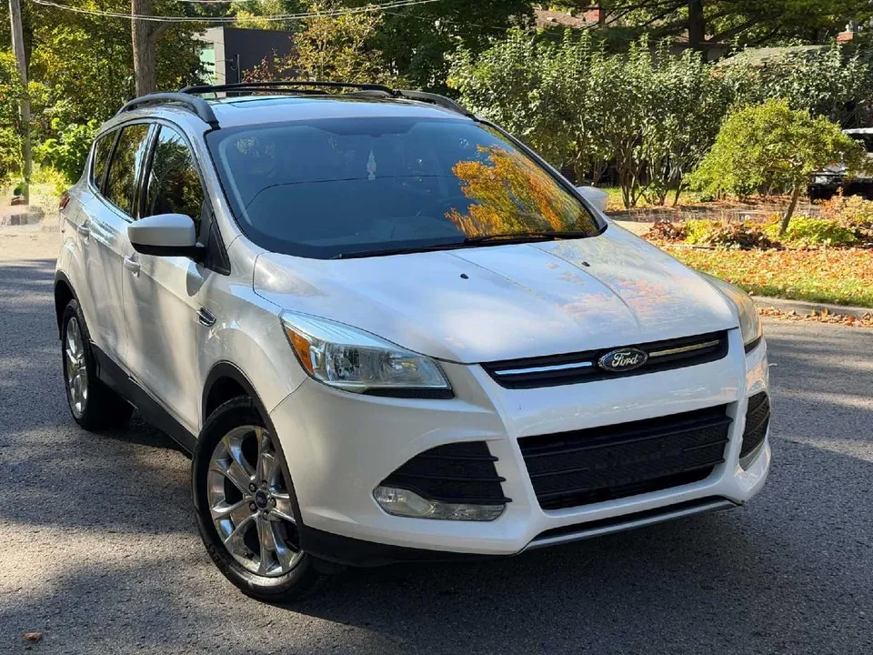 Ford Escape 2013 photo 3