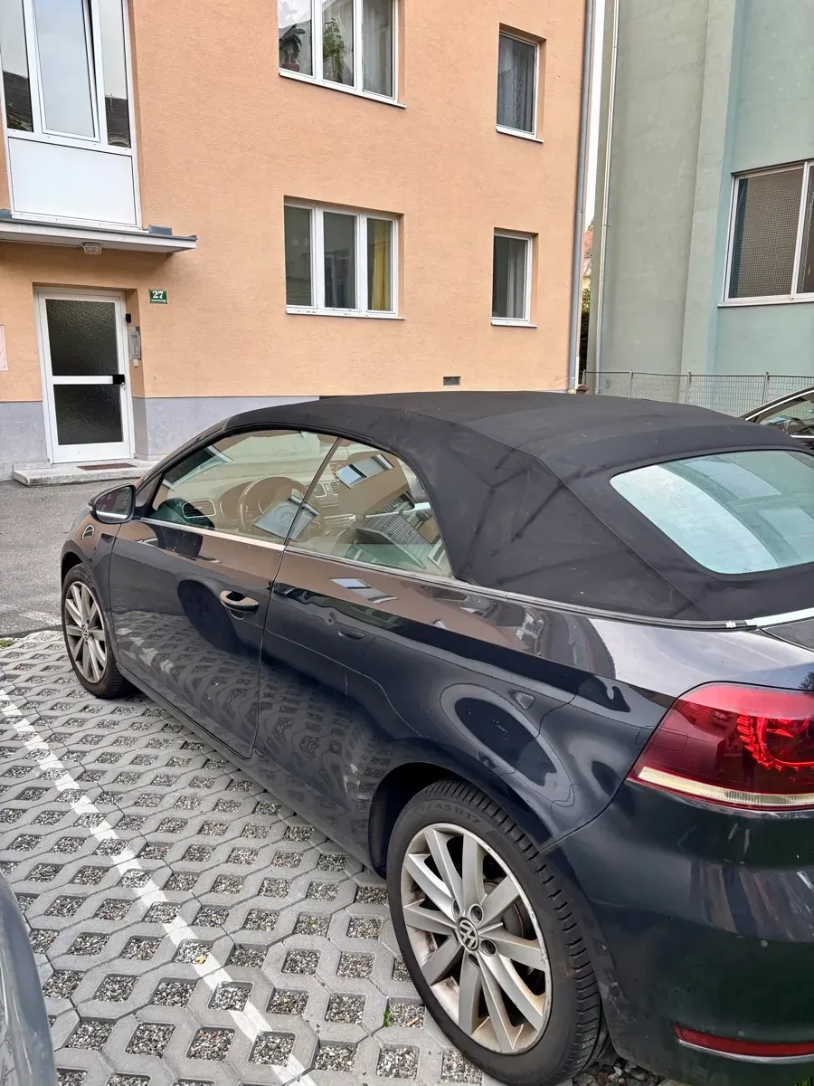 Volkswagen Golf 2011 photo 3