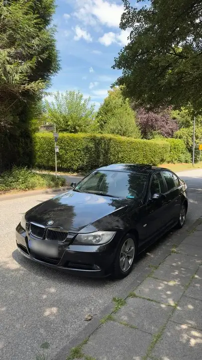 BMW E90