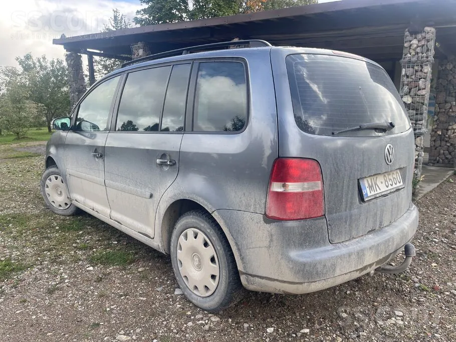 Volkswagen Touran 2005 photo 3