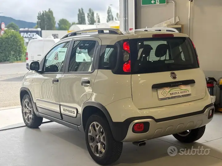 Fiat Panda Cross 2016 photo 4