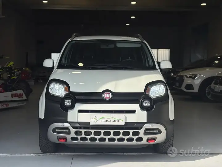 Fiat Panda Cross 2016 photo 2