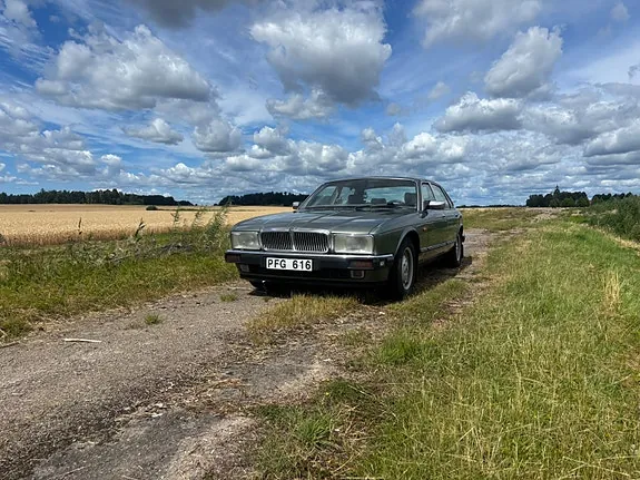 Jaguar Sovereign 1993 photo 3