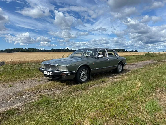 Jaguar Sovereign