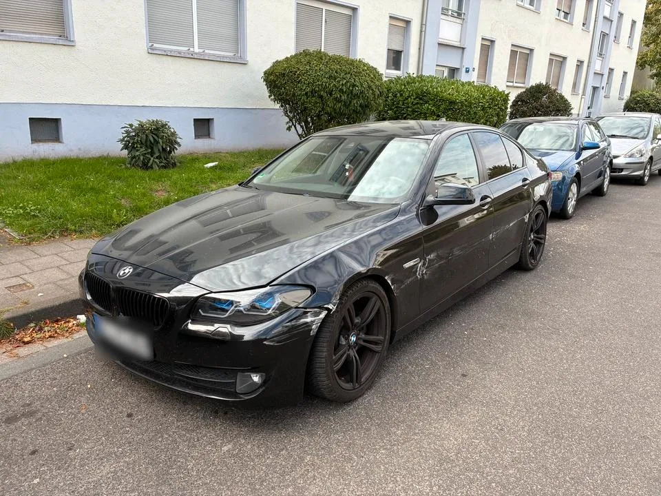 BMW F10