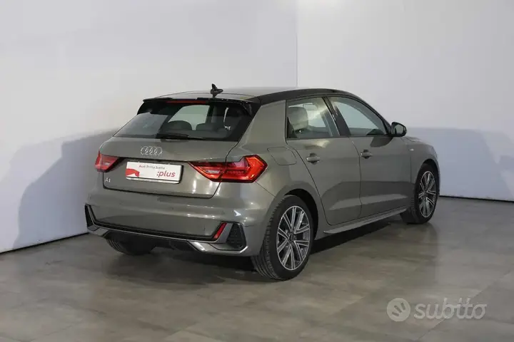 Audi A1 2024 photo 4