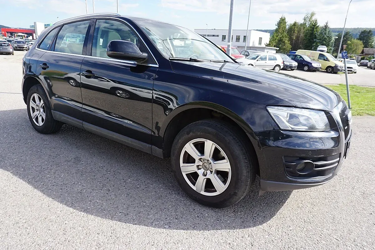 Audi Q5 2010 photo 3