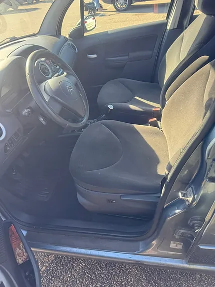 Citroen C3 2008 photo 5