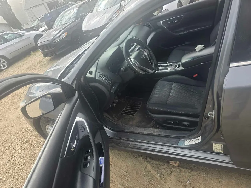 Nissan Altima 2018 photo 3