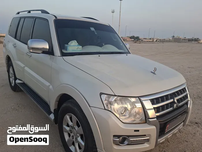 Mitsubishi Pajero 2016 photo 3