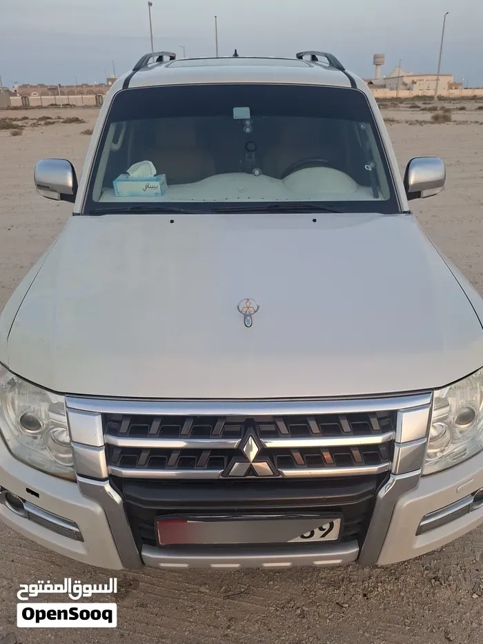 Mitsubishi Pajero 2016 photo 2