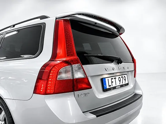 Volvo V70 2011 photo 4