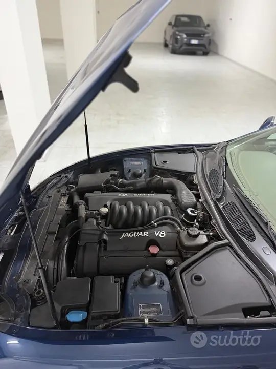 Jaguar Xk8 1997 photo 2