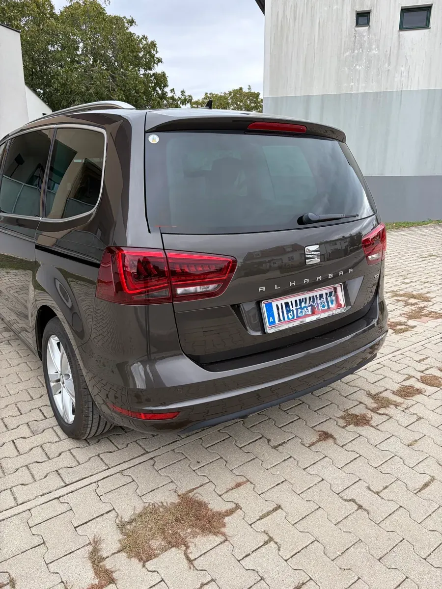 Seat Alhambra 2017 photo 3