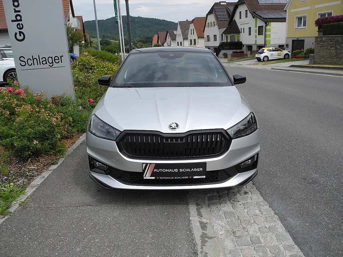 Skoda Fabia 2025 photo 2