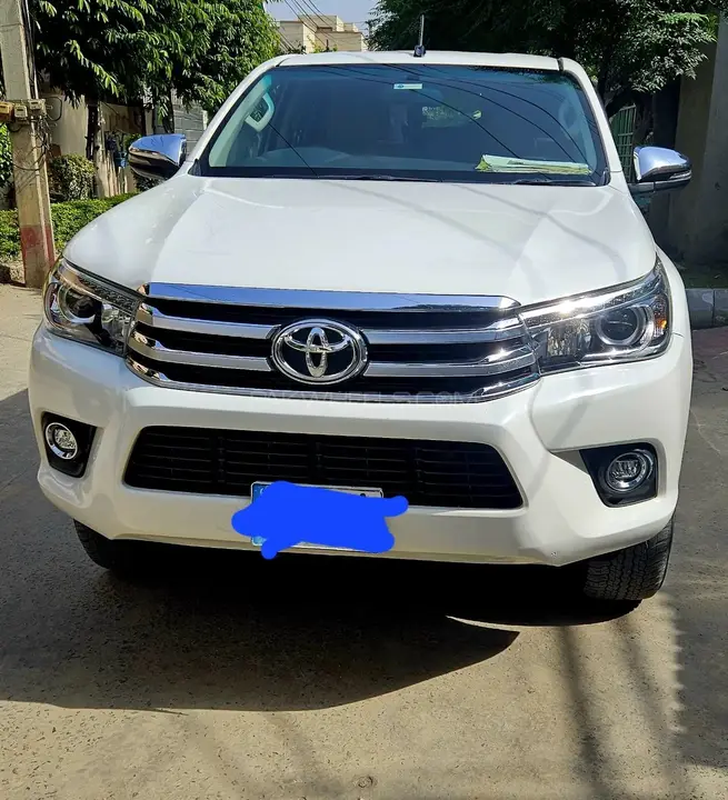 Toyota Hilux