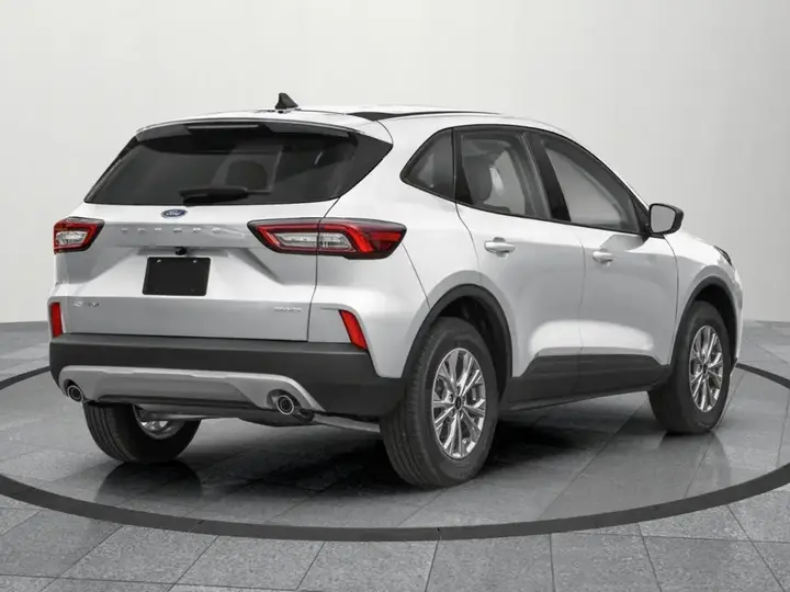 Ford Escape 2025 photo 2