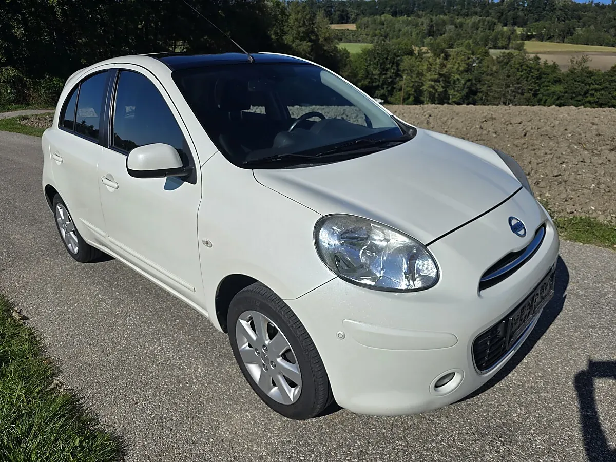 Nissan Micra 2012 photo 3