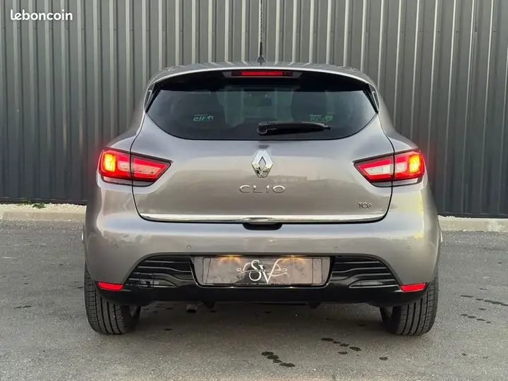 Renault Clio 2015 photo 3