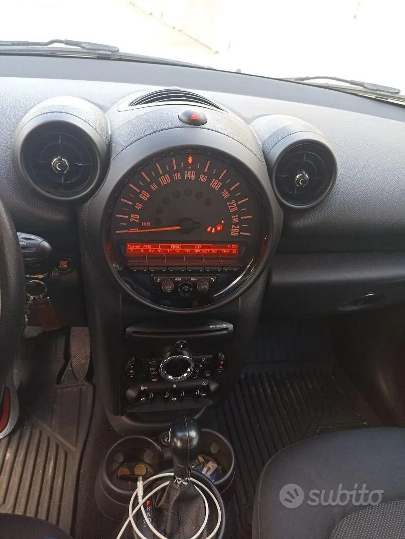 Mini Mini Countryman 2015 photo 4
