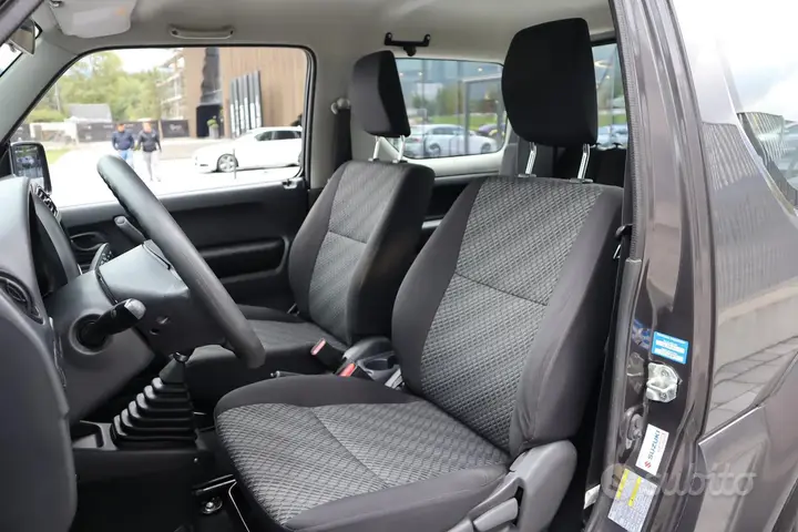 Suzuki Jimny 2016 photo 3