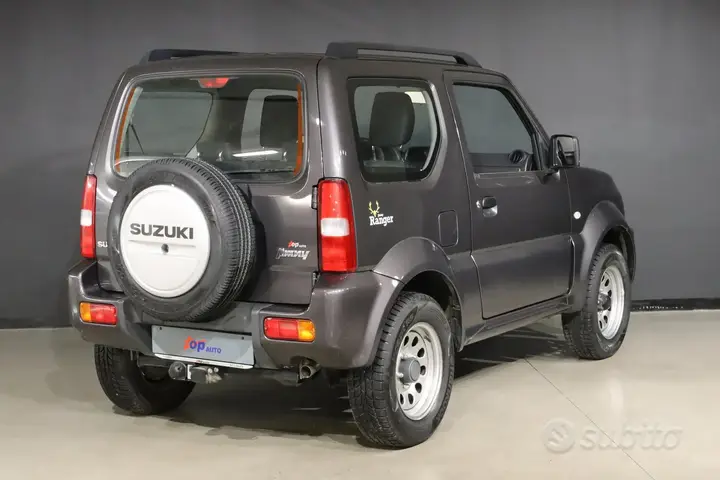 Suzuki Jimny 2016 photo 2