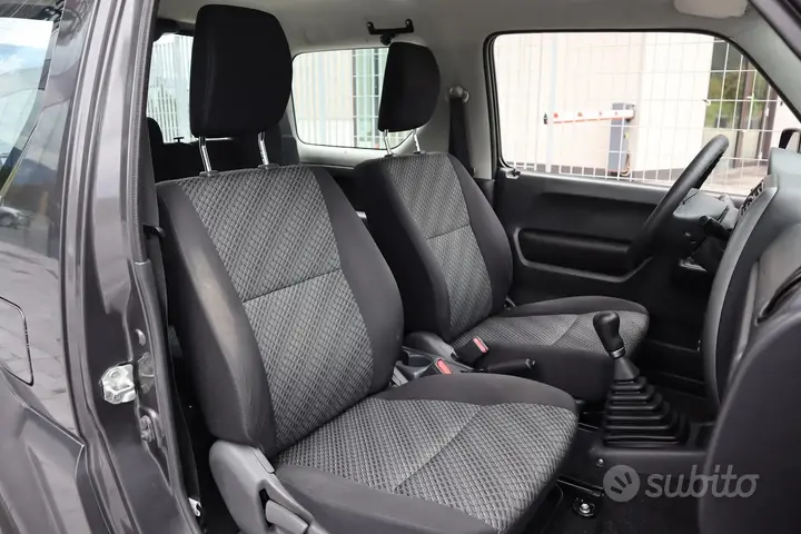 Suzuki Jimny 2016 photo 4
