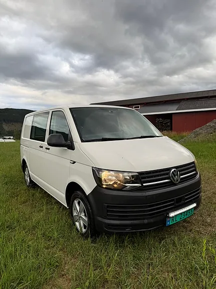 Volkswagen Transporter 2018 photo 5