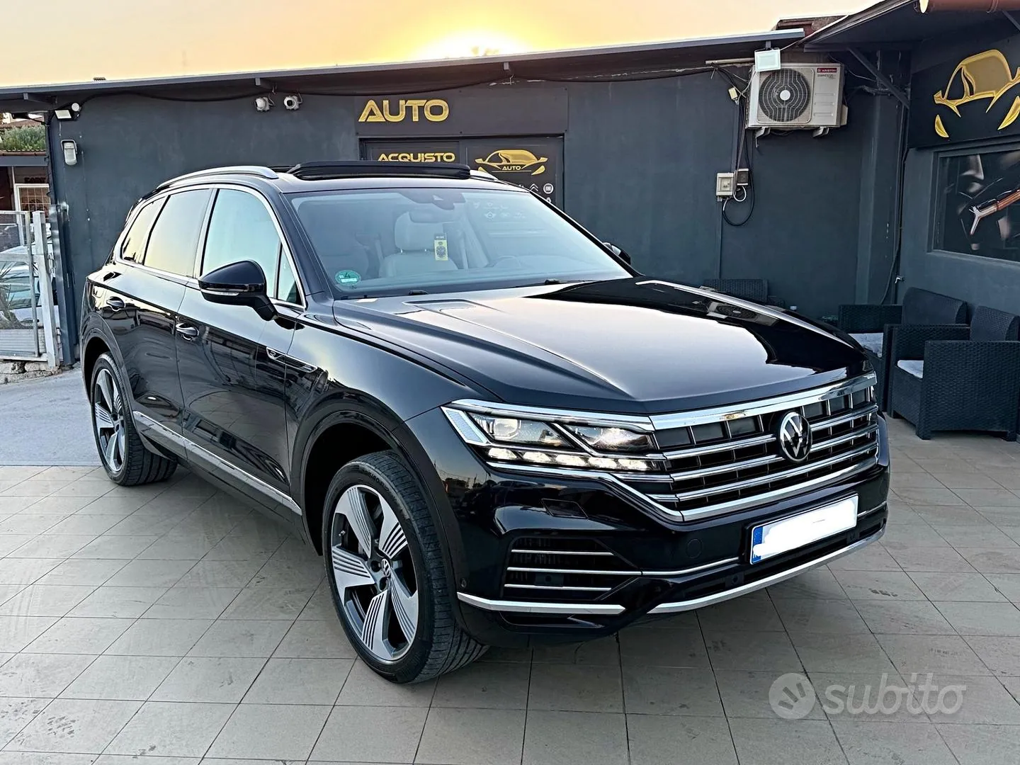 Volkswagen Touareg 2022 photo 2