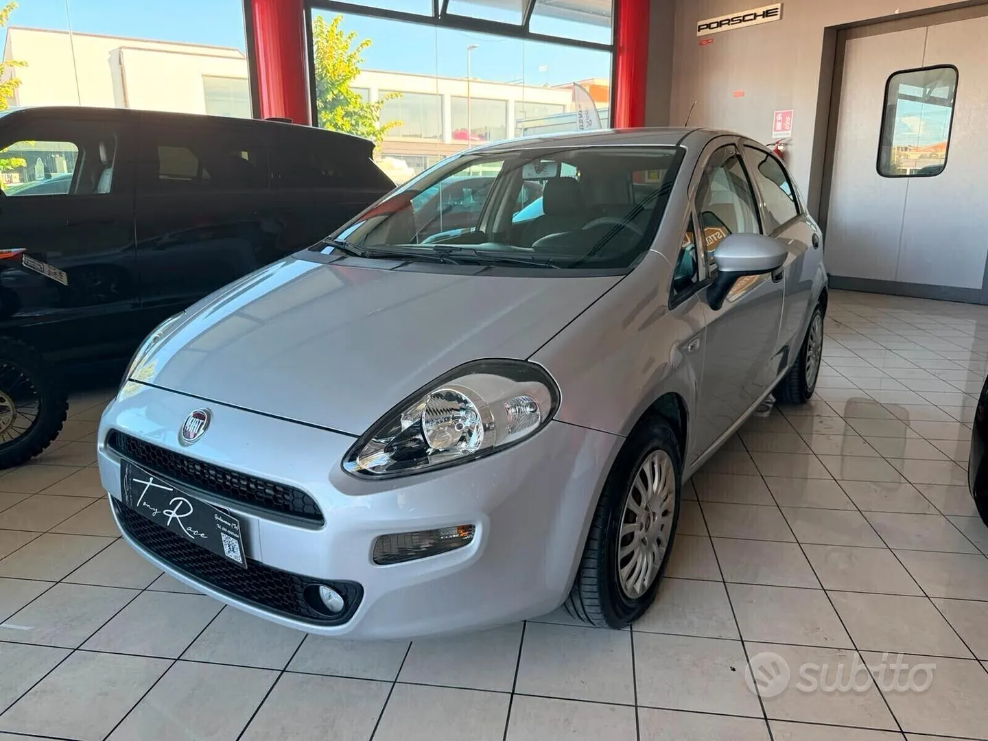 Fiat Punto 2016 photo 2