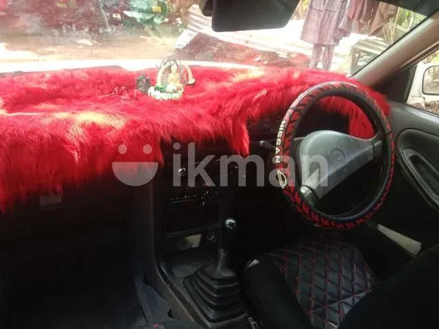 Nissan Sunny