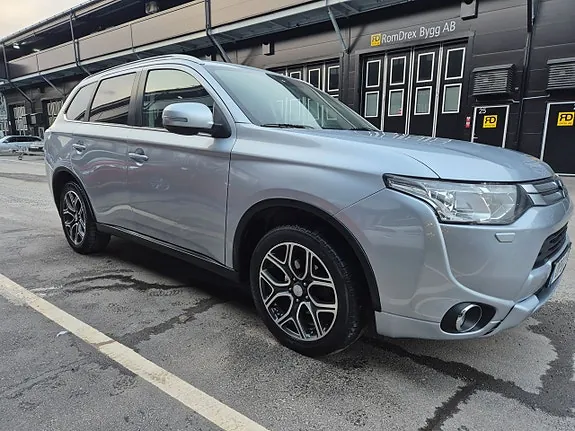 Mitsubishi Outlander 2014 photo 3