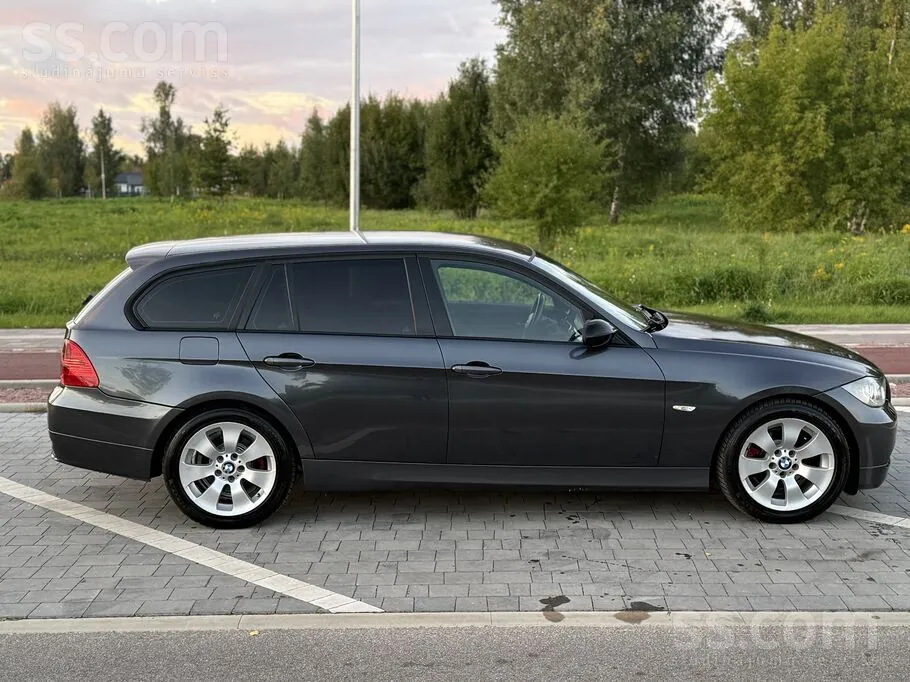BMW 320 2006 photo 4