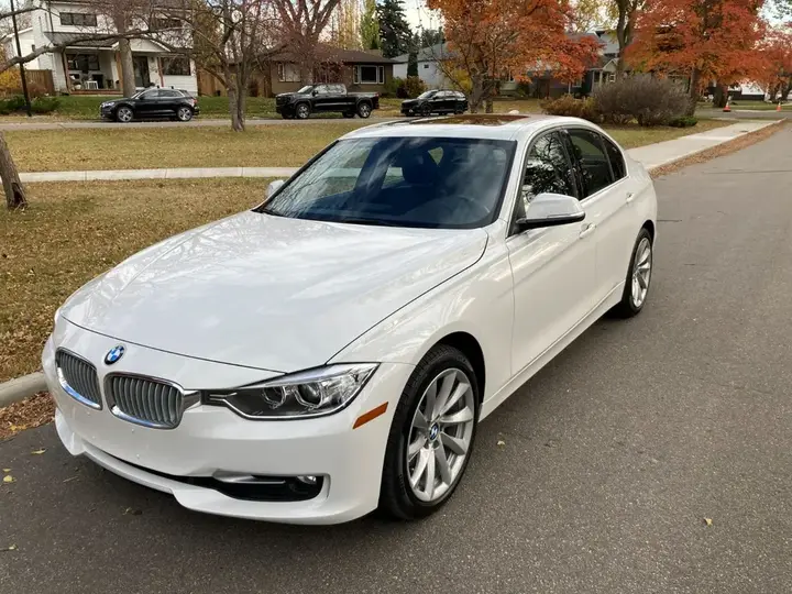 BMW 328I 2014 photo 2