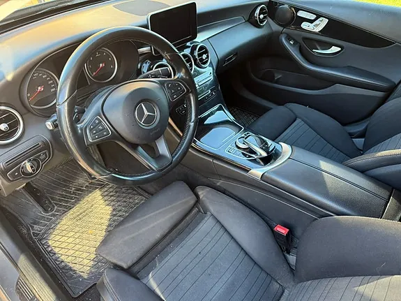 Mercedes-Benz C220 2015 photo 4