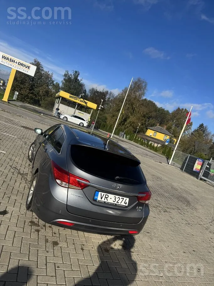 Hyundai I40 2012 photo 4
