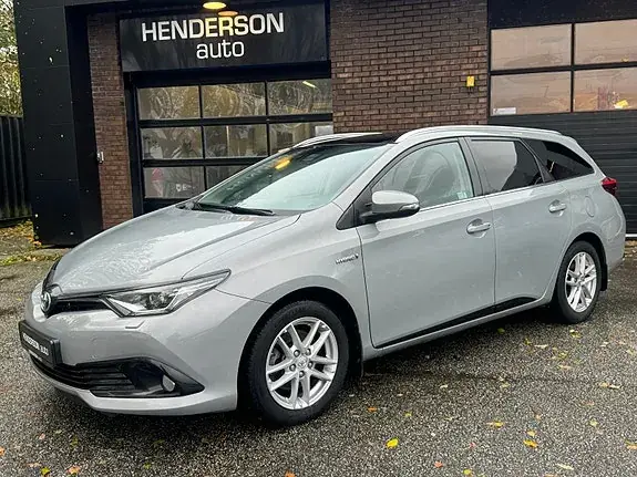 Toyota Auris 2018 photo 3
