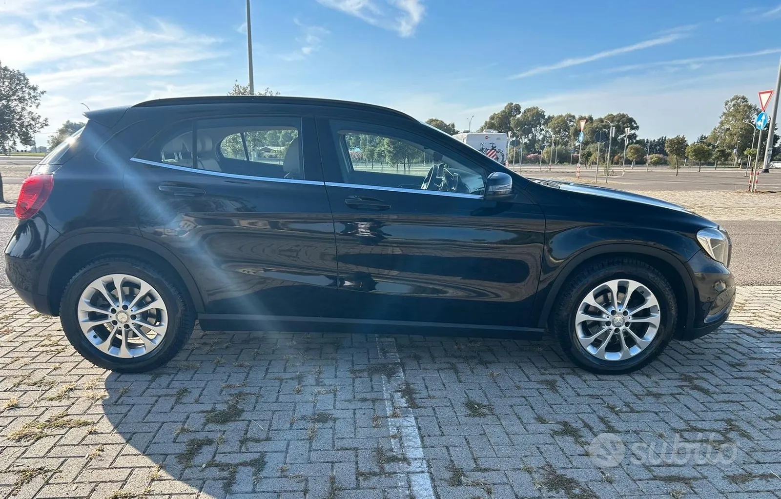 Mercedes-Benz Gla 2015 photo 3